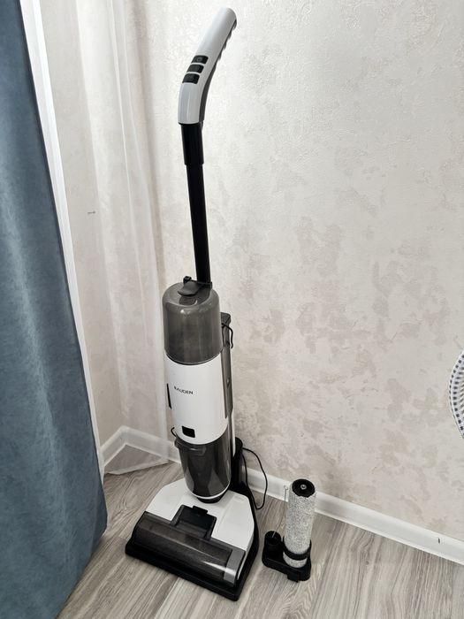 пылесос RAUDEN.