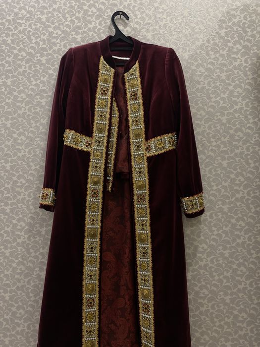 Бешпент кажекейімен бирге сатылады