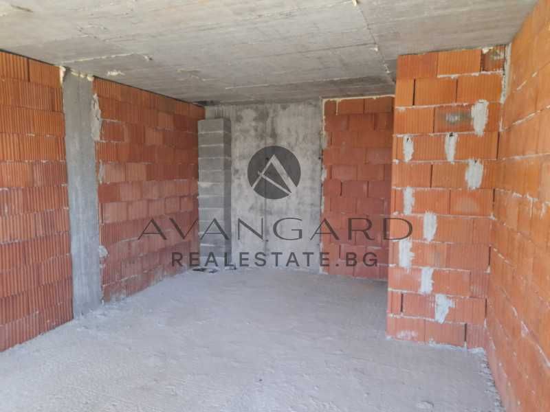 Продава се Двустаен апартамент в Пловдив, Христо Смирненски - 64 кв.м за 1375 €/кв.м - Снимка #1