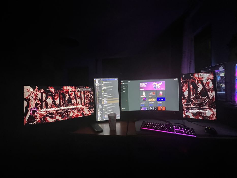 Construiesc Pc uri foarte bune Cititi Descrierea!!