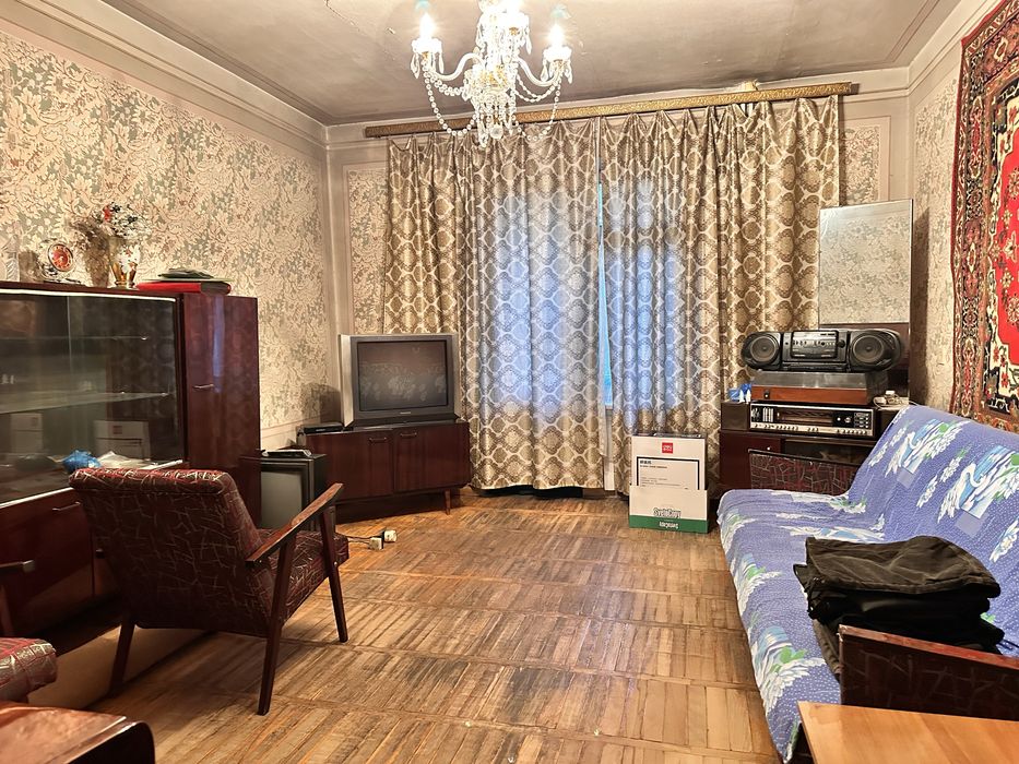 Продается 2 комнатная квартира Саламатина - Южный вокзал