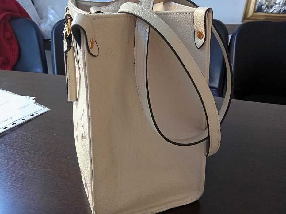 Голяма чанта Louis Vuitton - 95 лв.