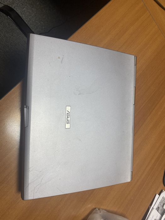 Ноутбук asus на запчасти