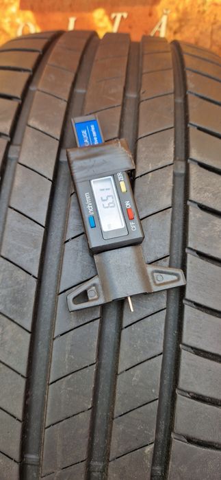 1 Anvelopa ca noua Bridgestone 225 50 R17 de vara