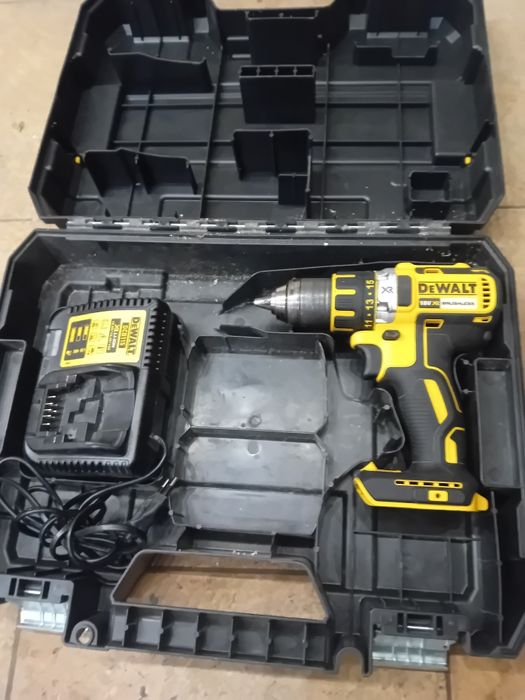 Laser linii verzi,filetanta și incarcator