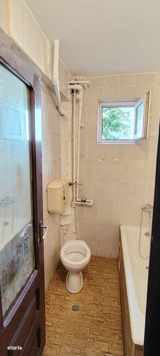 Apartament 2 camere renovat la parter