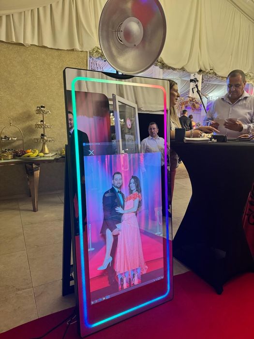 cabina foto, oglinda foto, fum greu, baloane de fum,  artificii, tort