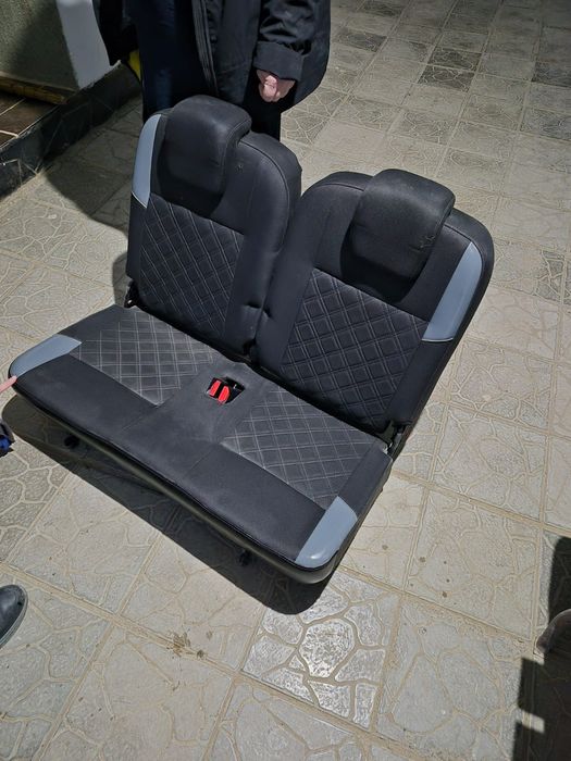 Сиденья на Ларгус