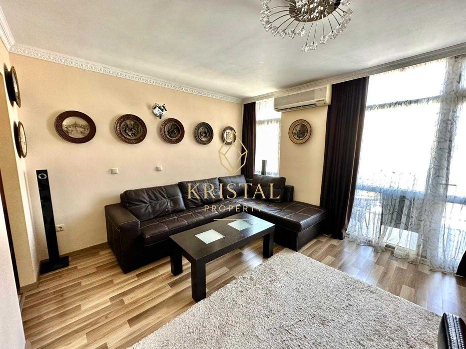 Продава се Двустаен апартамент в к.к. Слънчев бряг - 80 кв.м за 1100 €/кв.м - Снимка #1