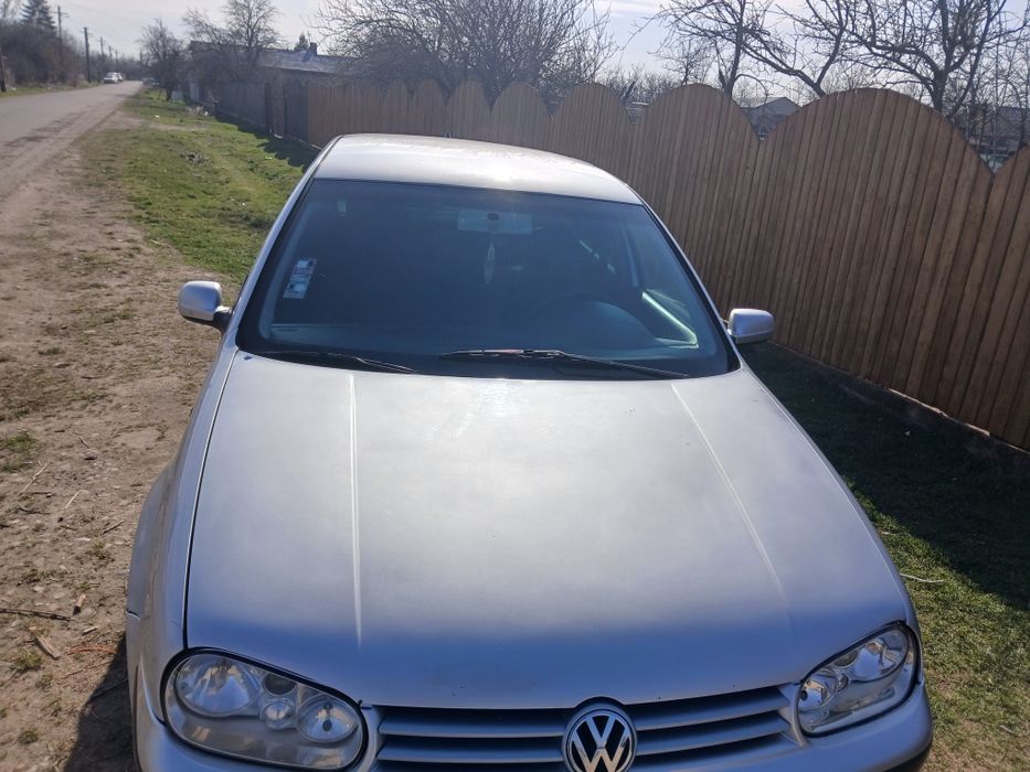 Golf4 1,6 16w 2001
