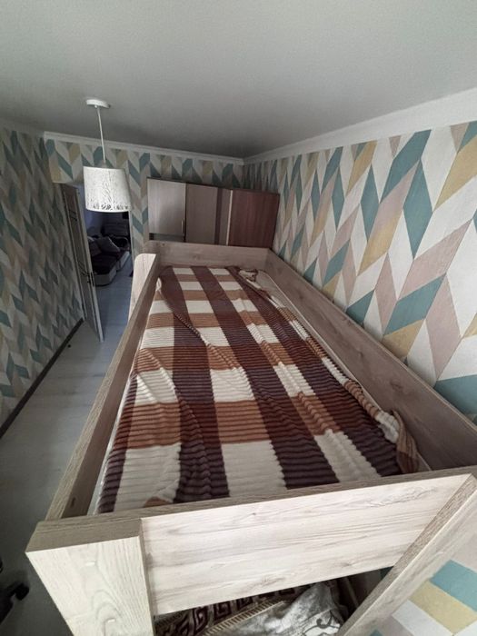 Кровать двухярусная