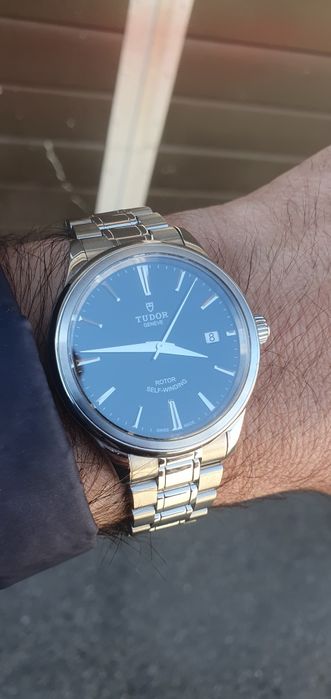 Tudor Style schimb Omega, Breitling, Longines