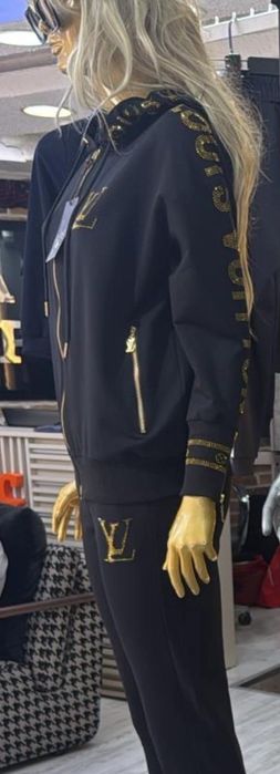 Treninguri dama Louis Vuitton, diverse mărimi, super calitate