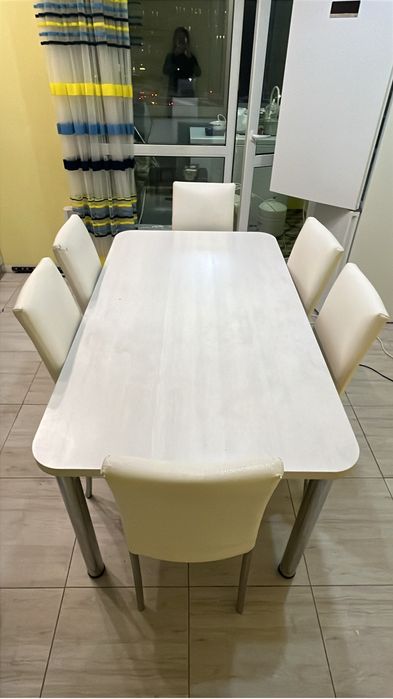 Обеденный стол со стульями, белый современный