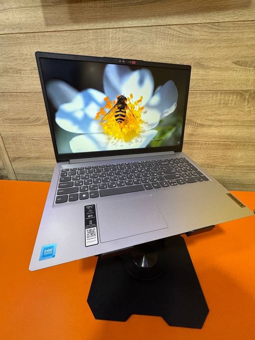 Продается Ноутбук Lenovo