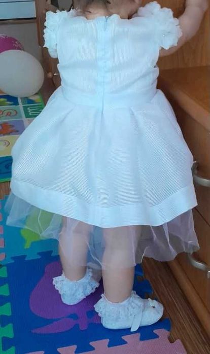 Бяла рокличка 80см.С подарък памперс гащички