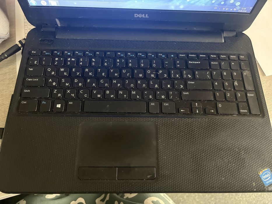 Ноутбук DELL продам