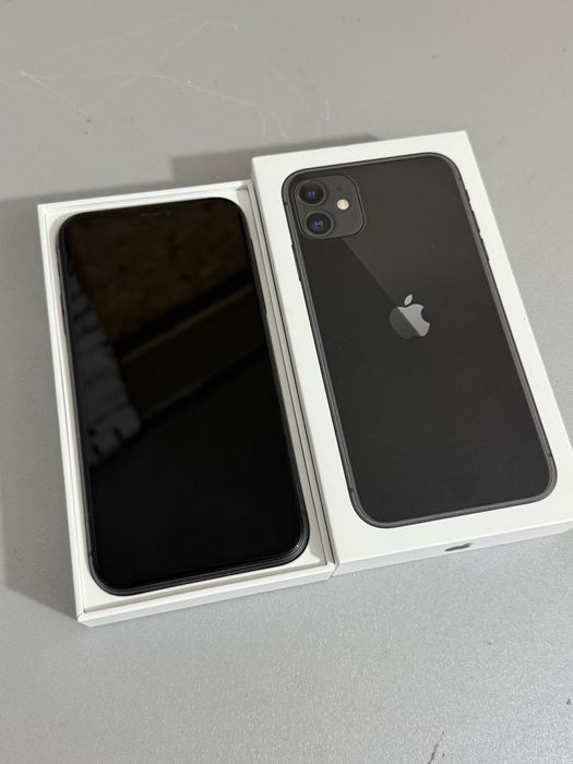 iPhone 11 64GB в отличном состоянии