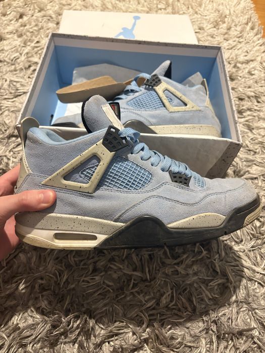 Jordan 4 university blue