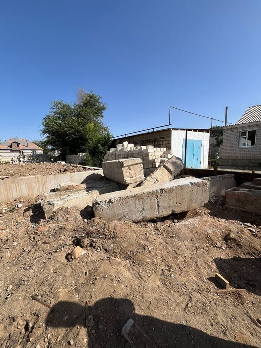 блокдля фундамента  25 штук