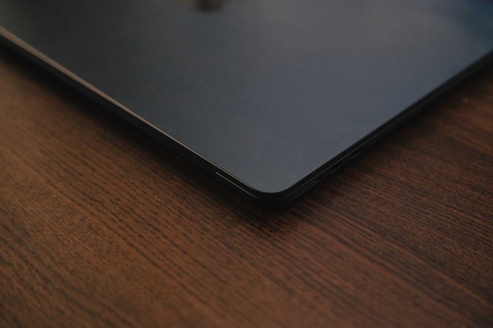 MacBook Air 13" - M4 (10c/10g), 512GB, 16GB RAM