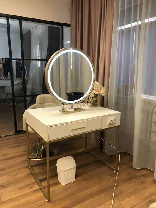 Парихмахерская стол 2сторонный