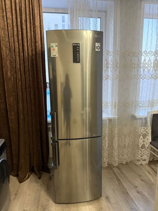 Продается холодильник