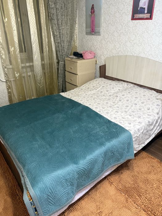 Срочно продается спальный гарнитур - можно радельно