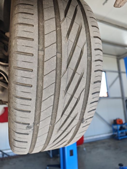 Гуми 235/40/18 Джанти 18 цола