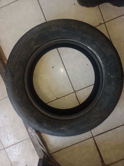 Продам летнюю шины