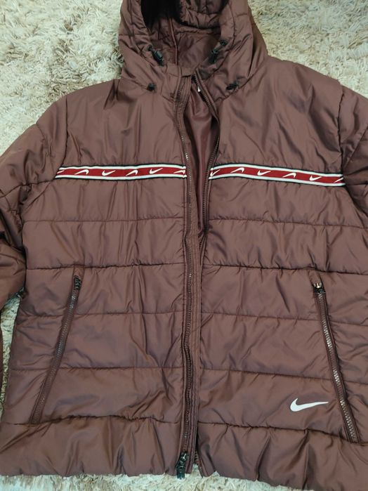 Мъжко зимно яке NIKE