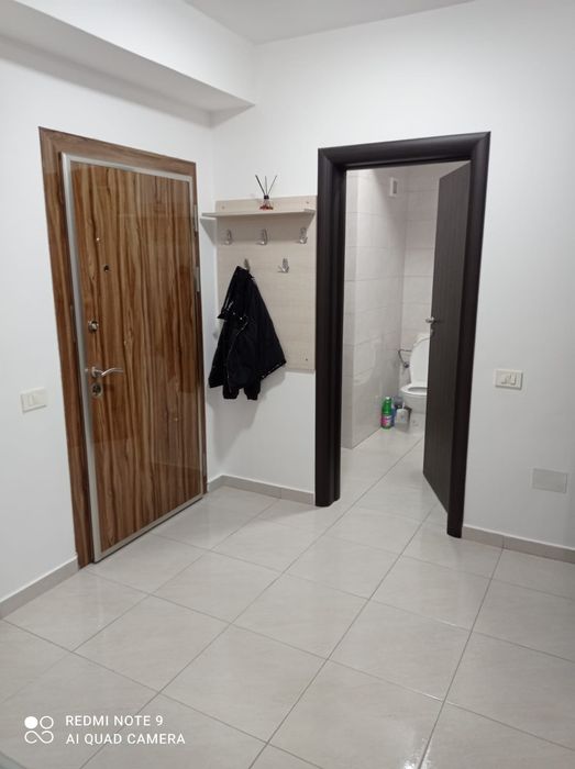 Vând apartament cu doua camere