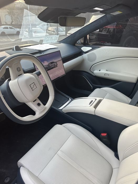 Zeekr 007 standart 2025