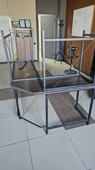Офисные столы — 2 шт. по 10 000 ₸