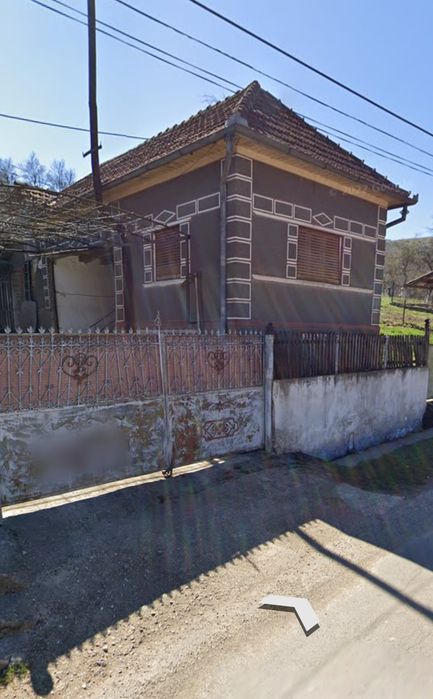 Casă +anexă  de vânzare Suncuius