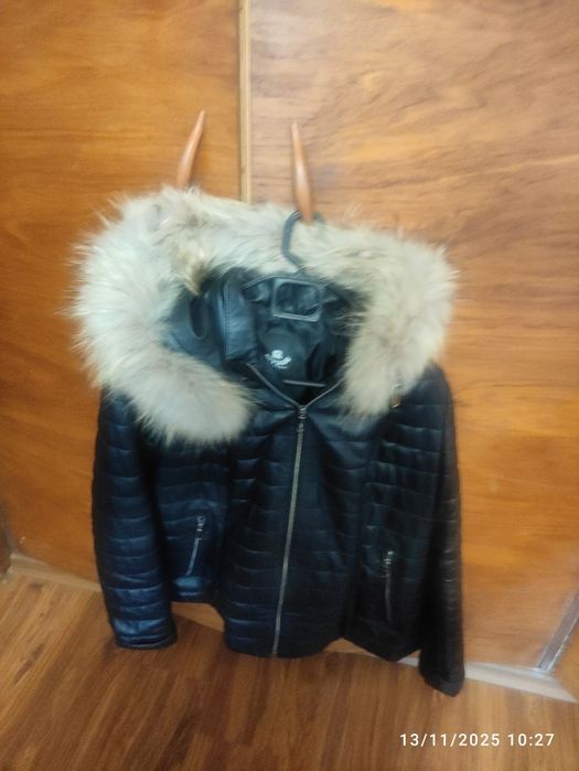 Яке от естествена кожа