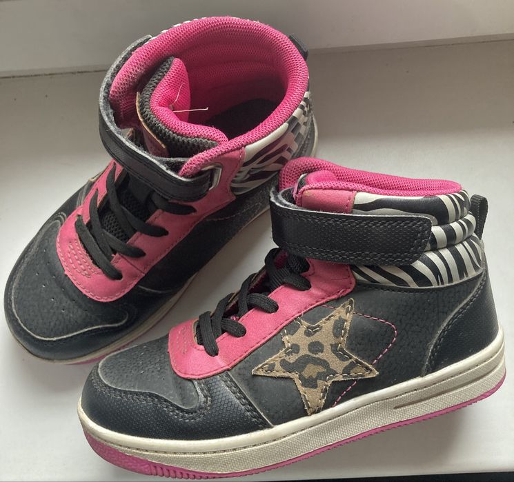 Отдам осенние кеды