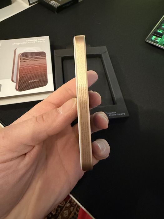 Baterie Pitaka Magsafe 5000 mAh wireless charging