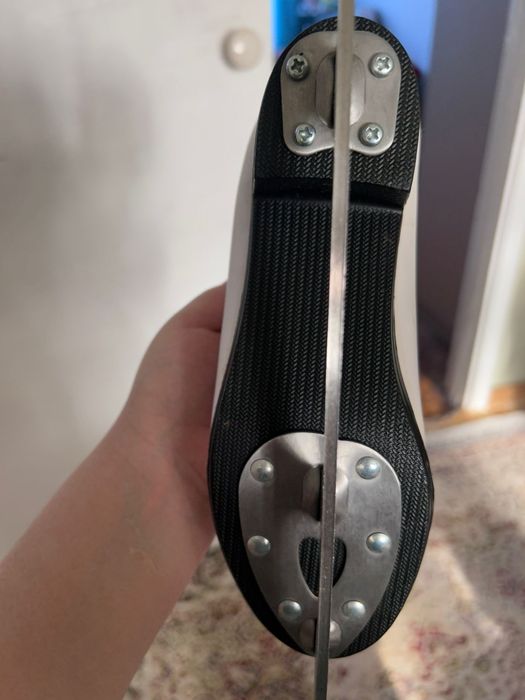 Коньки 33размер. Срочно Торг