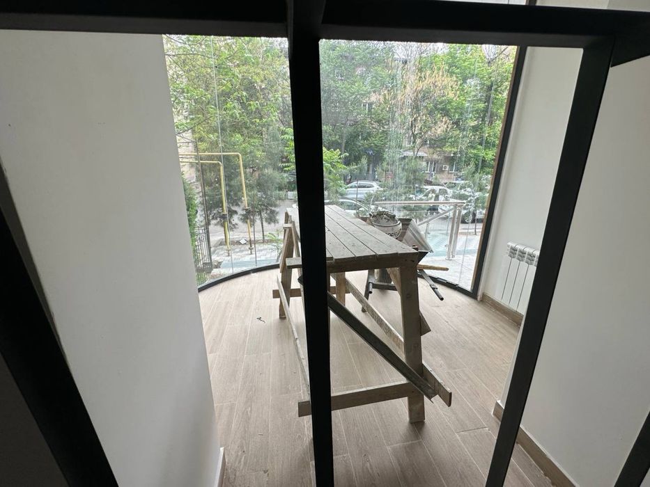 Продаётся нежилое помещения выгодная инвестиция 1 линия вдоль дороги