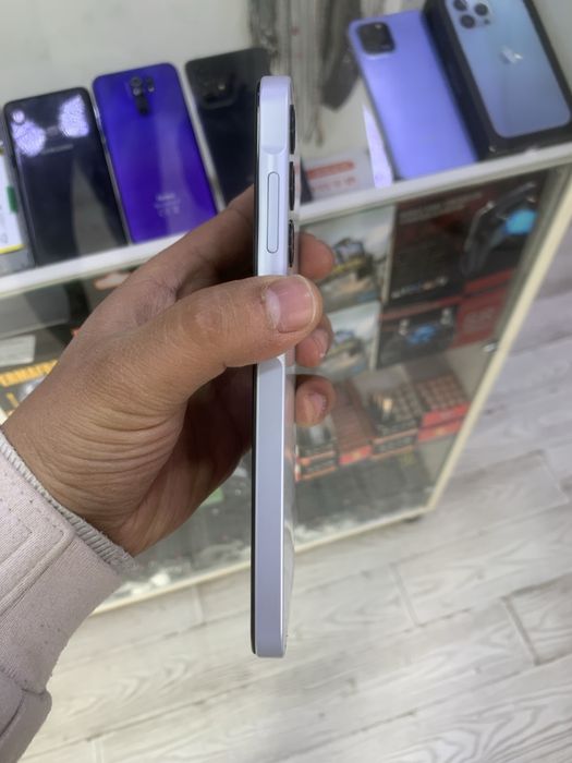 samsung a25 6/128gb aybi yoq