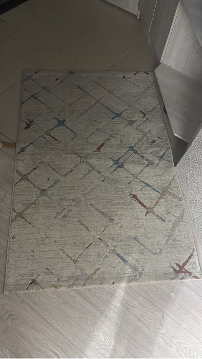 Дорожки, ковер, люстра