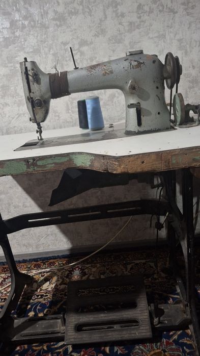 Тикув мошинаси антиквар советский