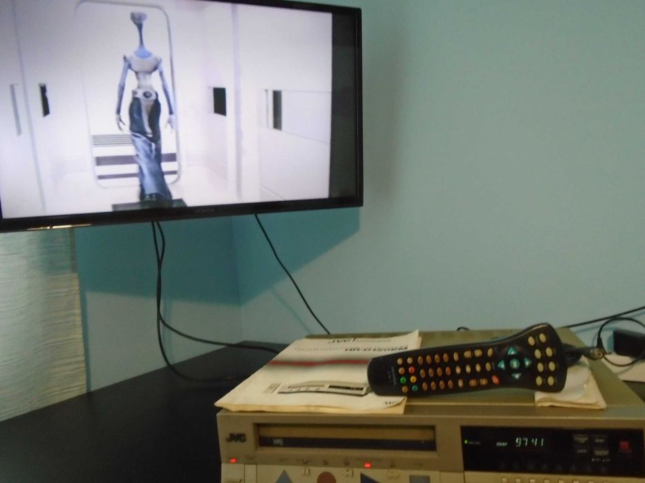 видео JVC hr-d120em