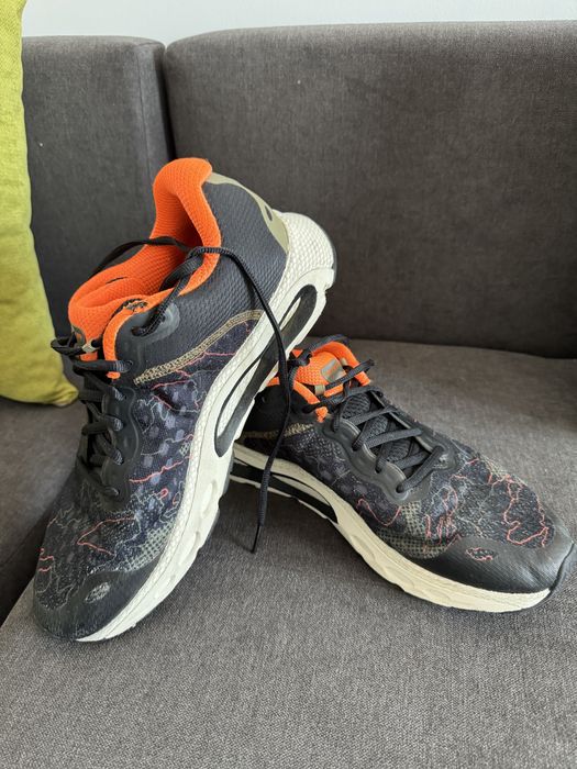 Adidasi Under Armour Hovr marimea 46