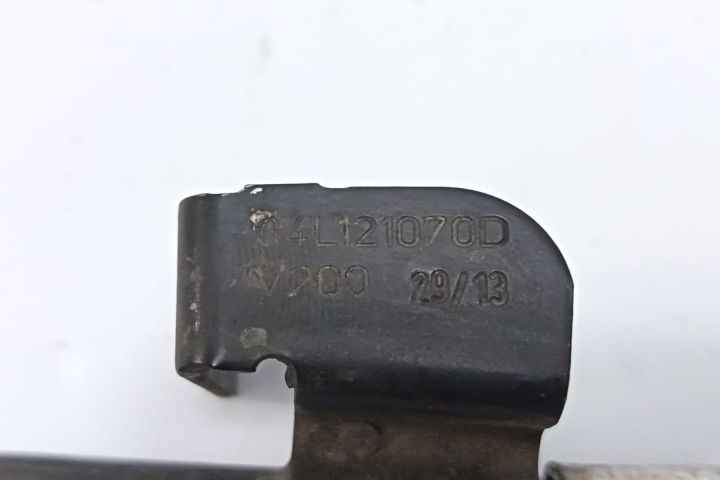 Furtun apa conducta 04L121070D Volkswagen VW Golf a 7-a generatie