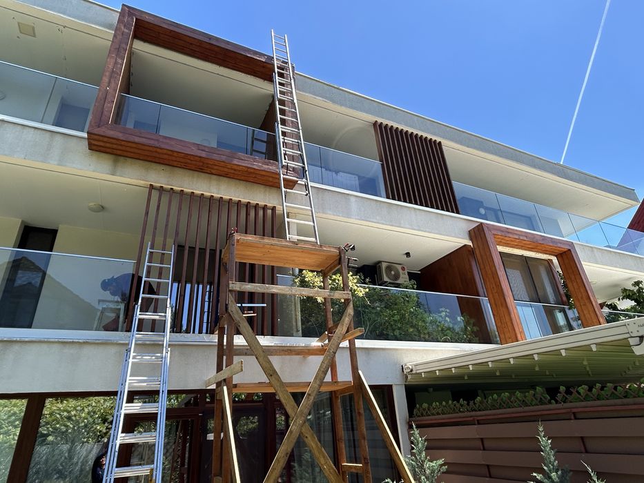 Schela de 4 m inaltime/ 1,5 m latime de vanzare