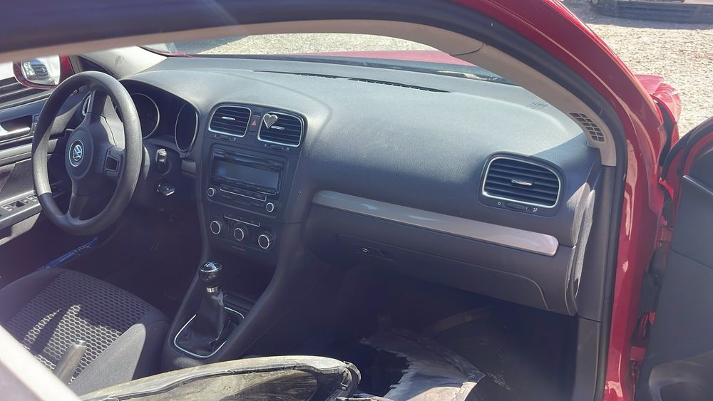 Dezmembrez piese VW Golf 6