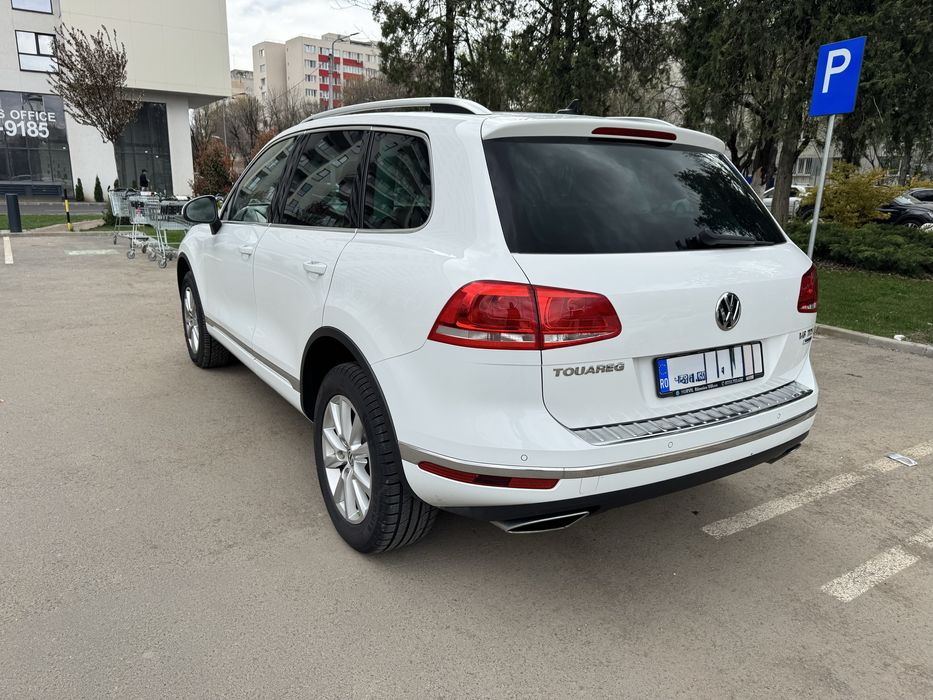VOLKSWAGEN Touareg 2017
