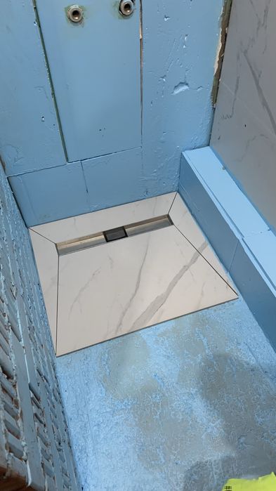 Укладка плитки. Кафель. Керамогранит. Гранит.